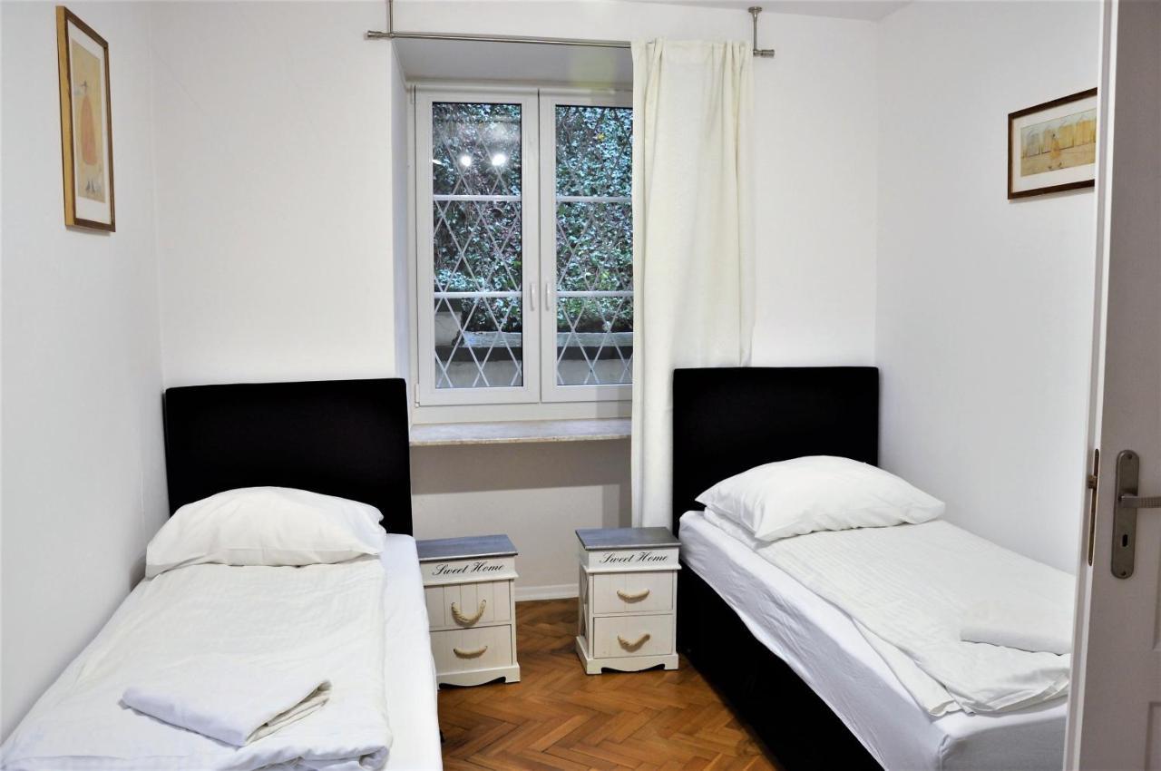 Prudentia Apartments Brzozowa Warsaw Luaran gambar